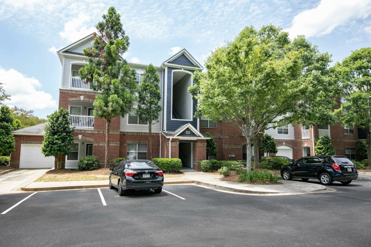 Gallery Halston McDonough